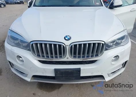 2014 BMW X5 xDrive50I z USA, uszkodzony, nr VIN 5UXKR6C56E0C02360